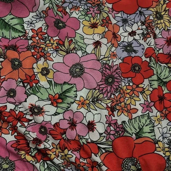 Floral Spring Ready Tank Top - Picture 2 of 9